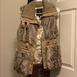 Fur vest